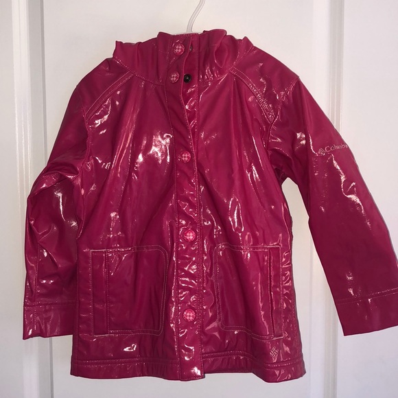 Columbia Raincoat - fushia, size 4T - Picture 1 of 4